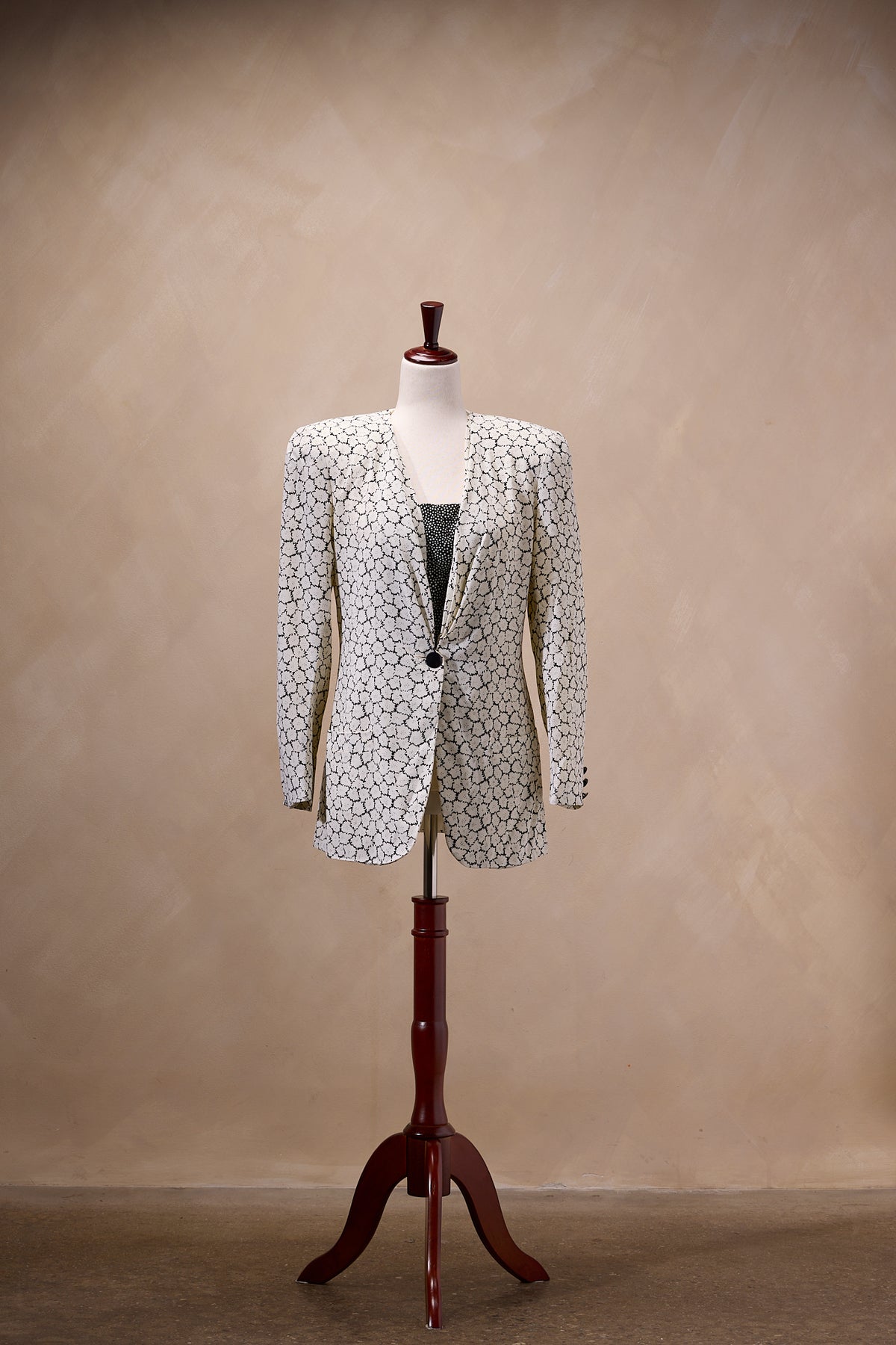 Suitables ETC. Cream White & Black Patterned Blazer
