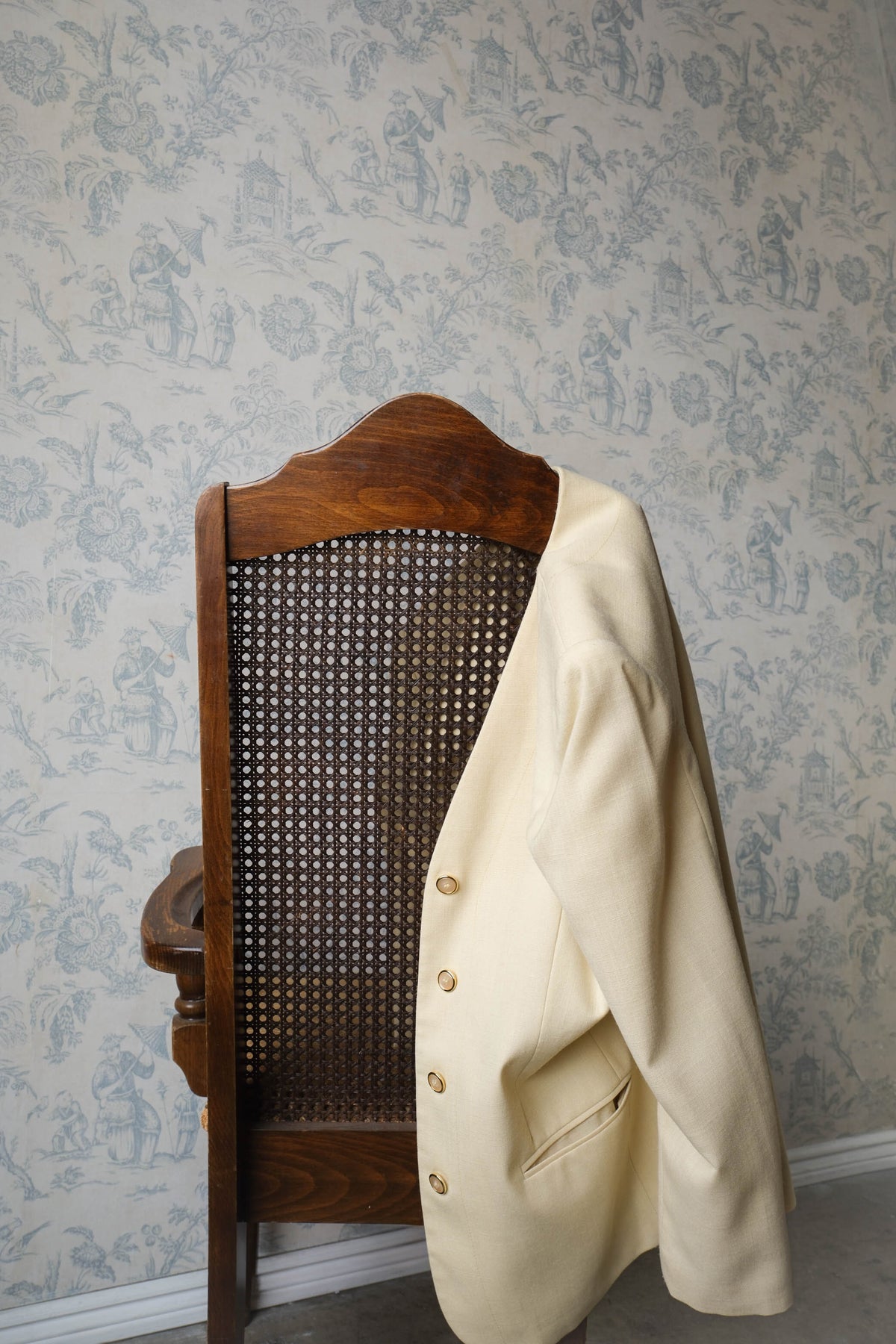 Pale Yellow Two-Piece Blazer & Pleated Skirt Set
