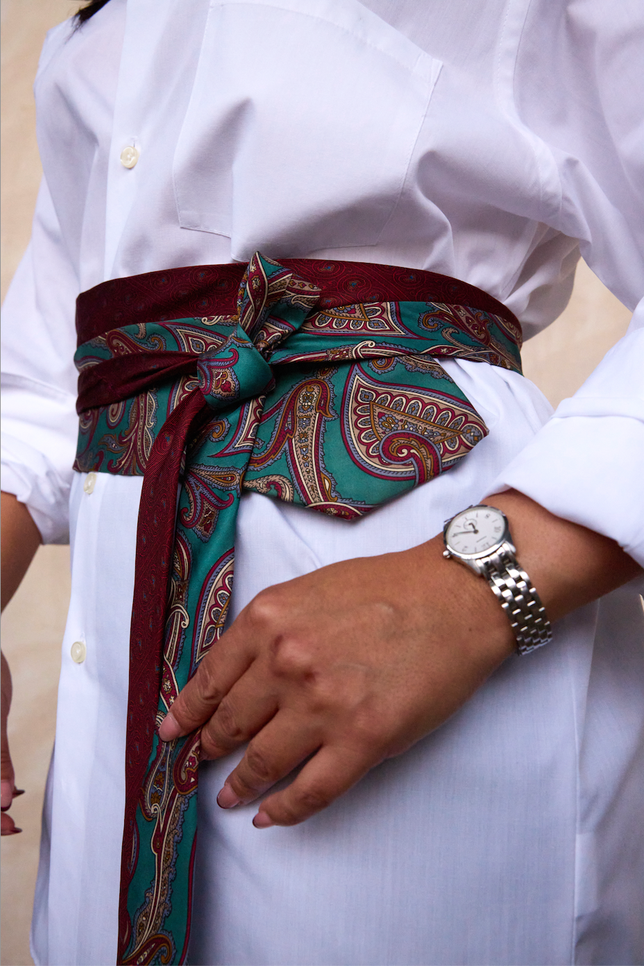 Metropolitan Museum & Hill & Archer Burgundy & Blue Silk Tie Belt
